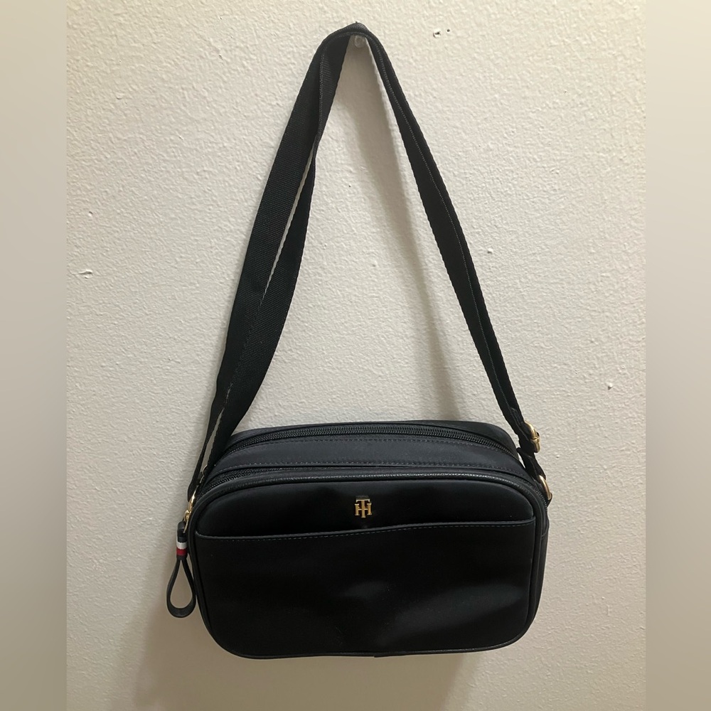 Tommy Hilfiger Leather Trim Crossbody Shoulder Bag Purse NEW 7x10